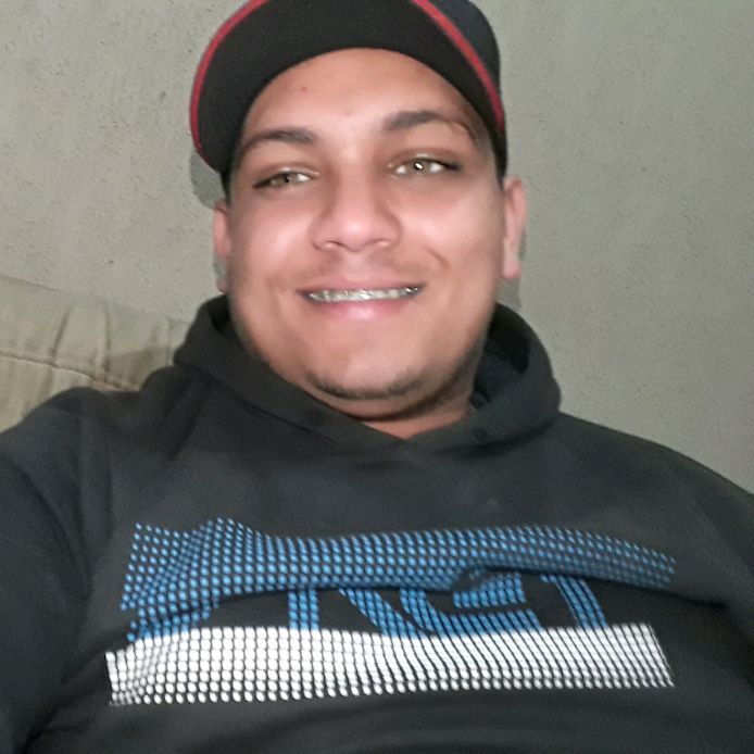 Profile Picture of user6301048258437 (@danielfazendeiro15087) on Tiktok