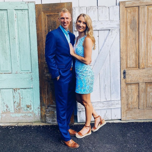 Amanda Ruth - Poshmark Profile Picture of Amanda Ruth (@amandaaa20) on Poshmark