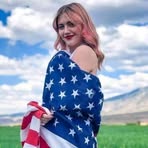 Profile Picture of Julia Sims (@Julia-Sims) on Facebook