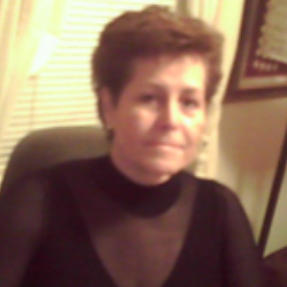 Profile Picture of Dora Tiznado (@doratiznado1) on Poshmark