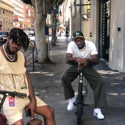 Profile Picture of Ellie Mane ✊ (@SaintTrelle) on Twitter
