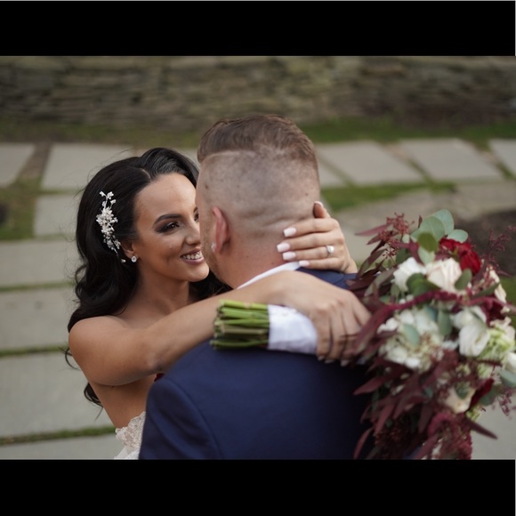 Profile Picture of Shandell Barrella (@shannytommy) on Poshmark