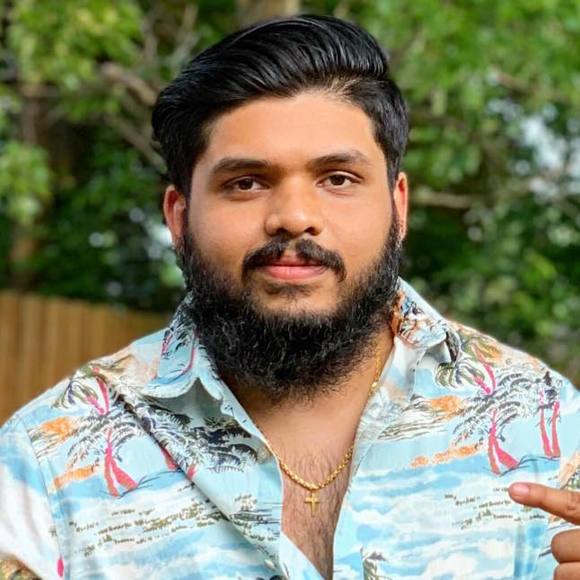 Profile Picture of Joel Arulanantham (@jarulanantham) on Poshmark