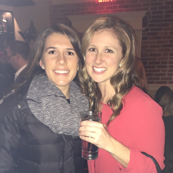 Profile Picture of Amanda Fink (@afink15) on Poshmark