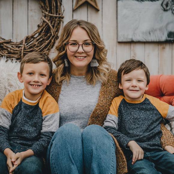 Profile Picture of Maggie Henderlight (@maggierebecca23) on Poshmark