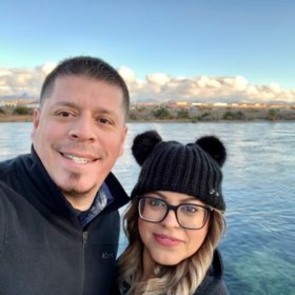 Profile Picture of Ernesto Winter (@ernestowinter) on Poshmark