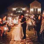 Profile Picture of Juliana (Julie) Sealy (@julianalsealy) on Instagram