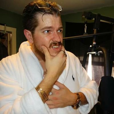 Profile Picture of Captain WWW (@WadeWilburn) on Twitter