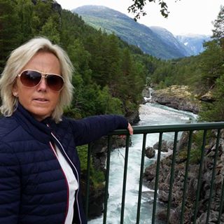 Hanne Larsen Falkhytten - Facebook Profile Picture of Hanne Larsen Falkhytten (@hannelarsen.falkhytten) on Facebook