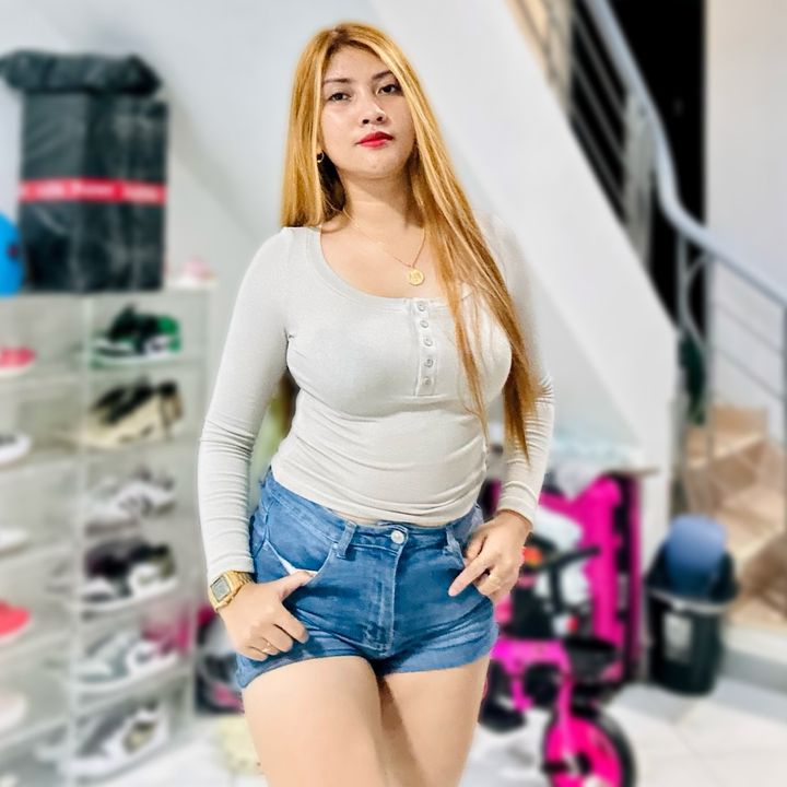 Profile Picture of 🌸Barbie🌸 (@sexymechelle1998) on Tiktok