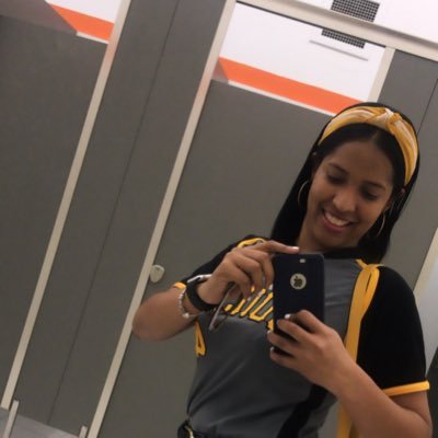 Profile Picture of Kath Jiménez (@kjimenez15) on Twitter