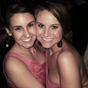 Profile Picture of Elizabeth D'Amico (@elizdamico) on Pinterest
