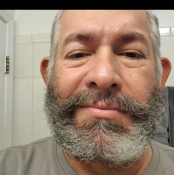 Profile Picture of Rene Berrios (@reneberrios) on Poshmark