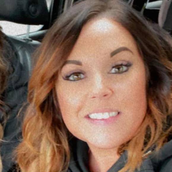 Ashlee Fletcher - Poshmark Profile Picture of Ashlee Fletcher (@iloveyoubabe45) on Poshmark