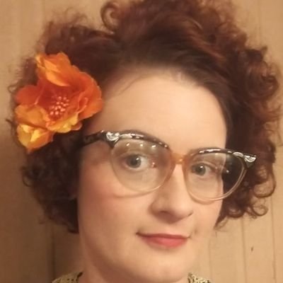 Profile Picture of Thunderkitty (@KittyThunders) on Twitter