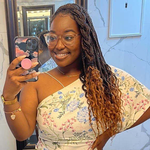 Profile Picture of Khiera Wilson (@khieraw) on Poshmark