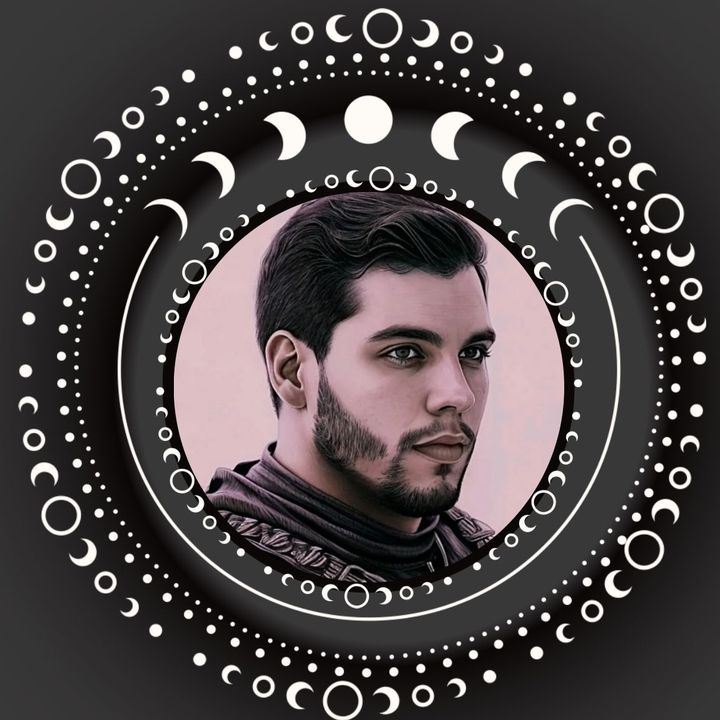 Profile Picture of ClayRoss🌙 (@clayrossdj) on Tiktok