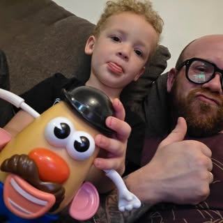 Mitchell Hryciuk - Instagram Profile Picture of Mitchell Hryciuk (@mitchellquinn) on Instagram