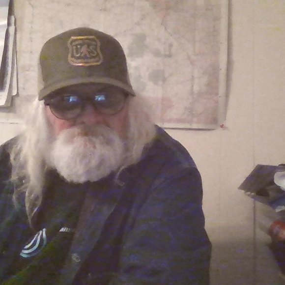 Profile Picture of Robert Buck (@robertbuck406) on Poshmark