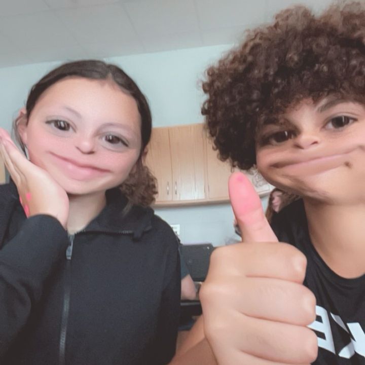 Profile Picture of Annlar (@annaandskylarfoodreview) on Tiktok