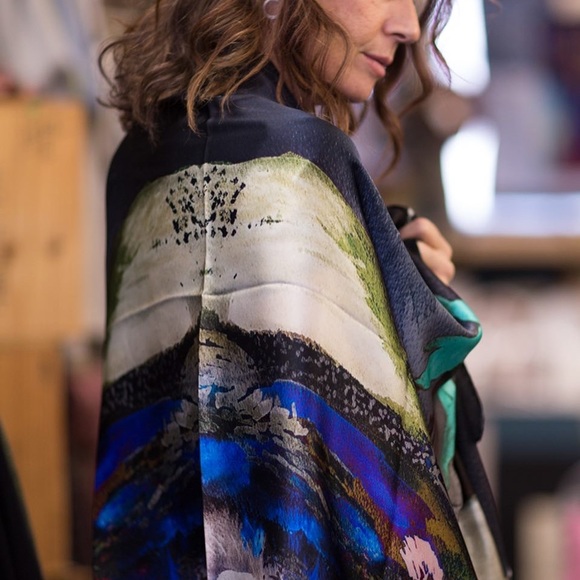 Maryanne Connaughton - Poshmark Profile Picture of Maryanne Connaughton (@nyc_fly_closet) on Poshmark