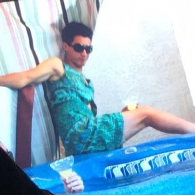 Profile Picture of Jason Goldblatt (@Jason92218896) on Twitter