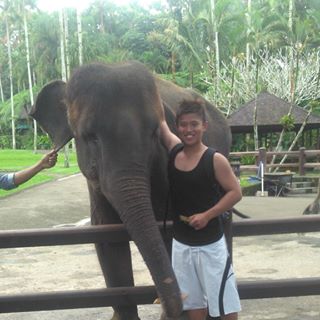 Profile Picture of Wilson Dong (김동근) (@wilson.dong.9) on Facebook