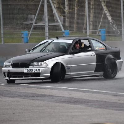 Profile Picture of Damien Gough (@Damien_Gough) on Twitter