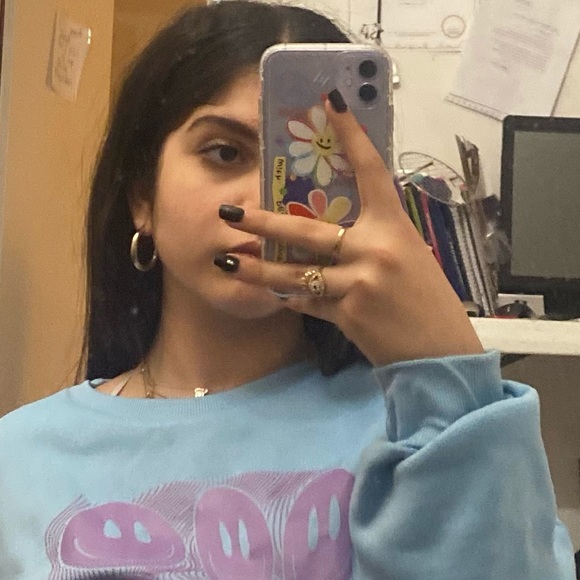 Profile Picture of Sindy Khuchaifeh (@sindykhuchaifeh) on Poshmark