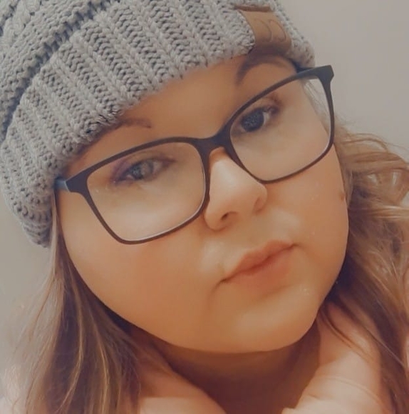 Profile Picture of Lacey Mcdaniel (@lacey_2) on Poshmark