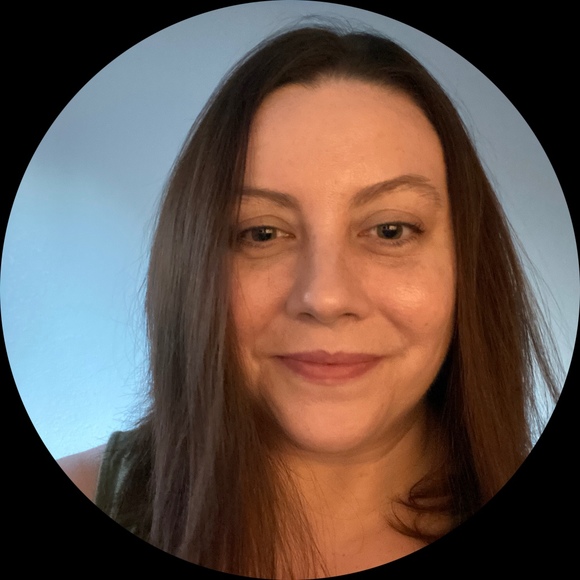 Profile Picture of Sherry Torborg (@sherryjaner) on Poshmark