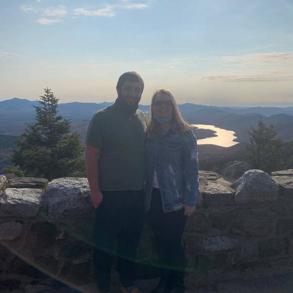 Profile Picture of Lauren Speelman (@lauren_speelman) on Poshmark