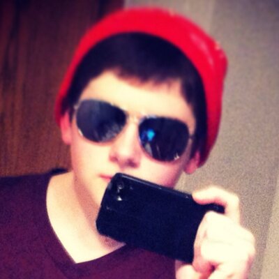 Profile Picture of Derek Dwyer (@flyingsquirel33) on Twitter