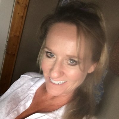 Profile Picture of Jan Daniel Edwards (@1NotToGivUp) on Twitter