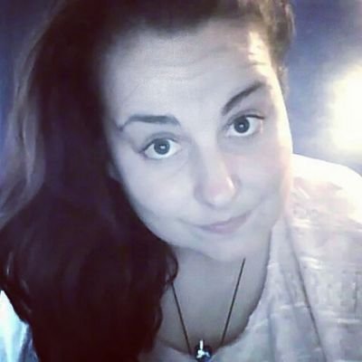 Profile Picture of Serena Jane (@SerenieJ) on Twitter