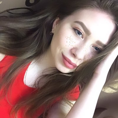 Profile Picture of тут могла быть ваша реклама  💋 (@TiwariHareKris1) on Twitter