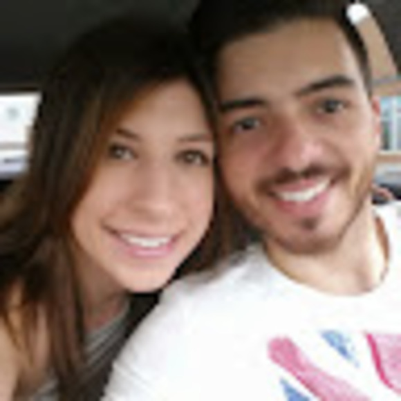 Profile Picture of Stefania Kon (@stefaniakon) on Poshmark