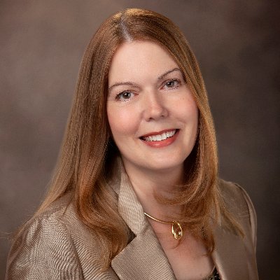Profile Picture of Lisa Case (@LCaseat) on Twitter