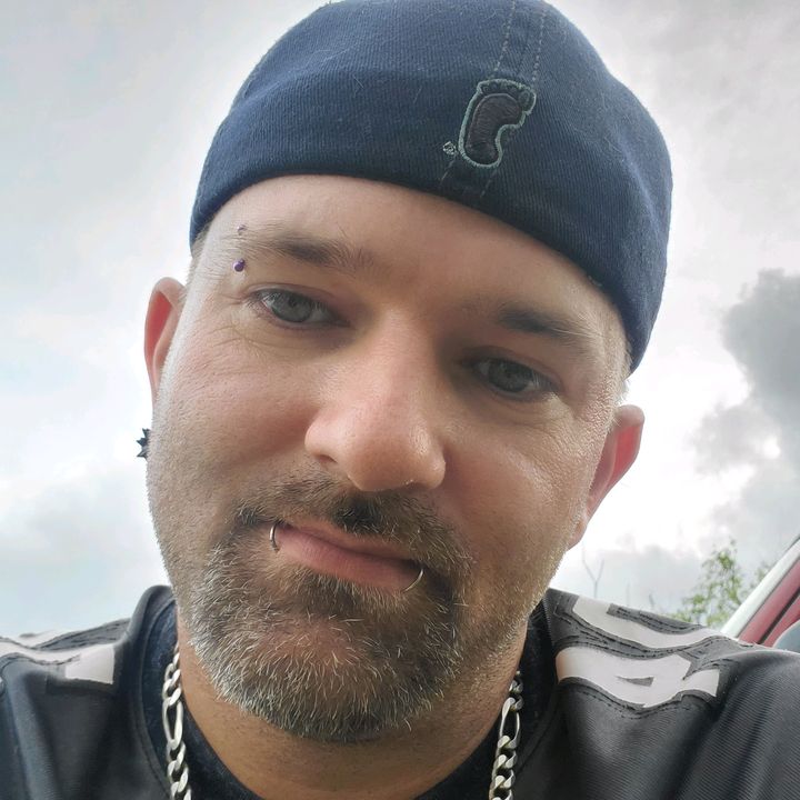 Profile Picture of rickhemming (@rickhemming) on Tiktok