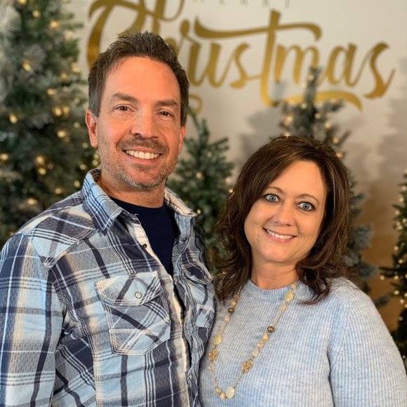 Profile Picture of Steve n jen Lucas (@jdlucas) on Poshmark