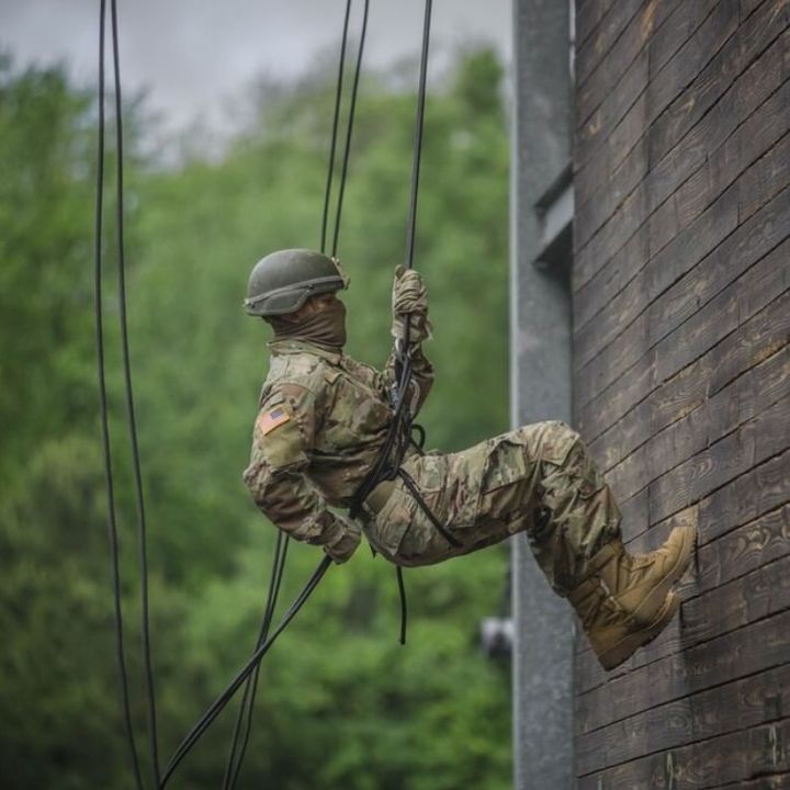 Profile Picture of Alexanderbergers (@alexanderbergers) on Tiktok