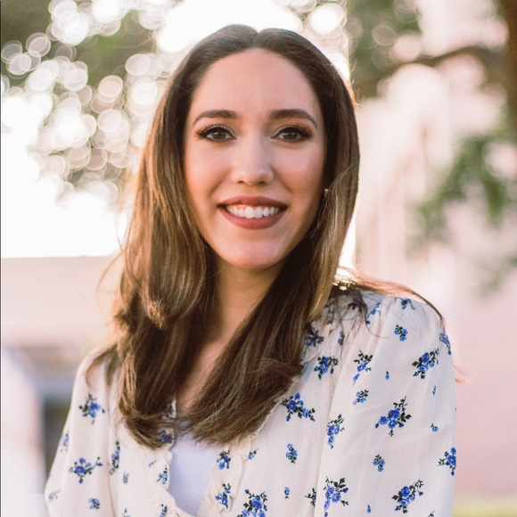 Profile Picture of Sylvia Cantu (@smcantu1) on Poshmark