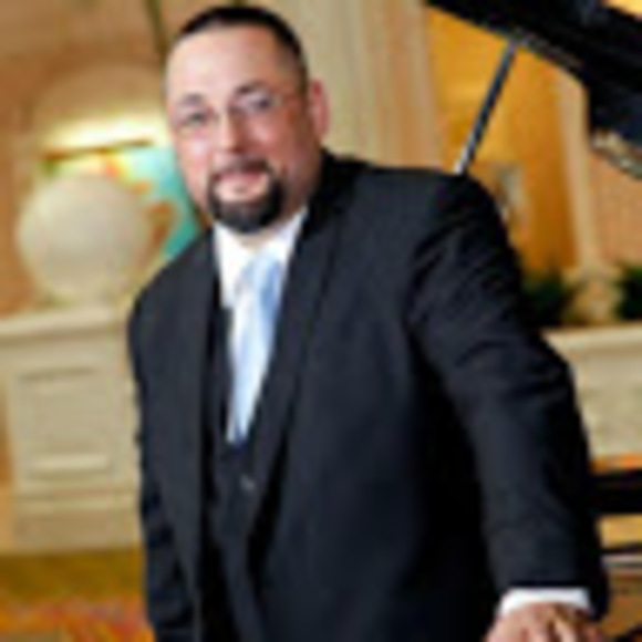 Profile Picture of Joey Dalis (@jdalis76) on Poshmark