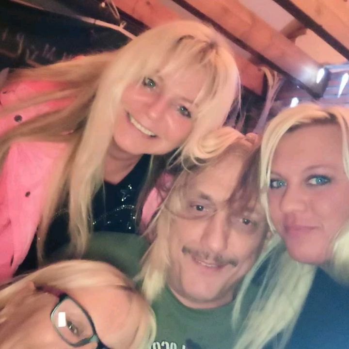 Alexandra Wiegel - Tiktok Profile Picture of Alexandra Wiegel (@alexandrawiegel) on Tiktok