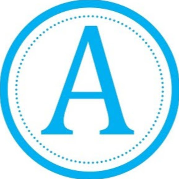 Profile Picture of Ava Roedel (@avaroedel02) on Poshmark