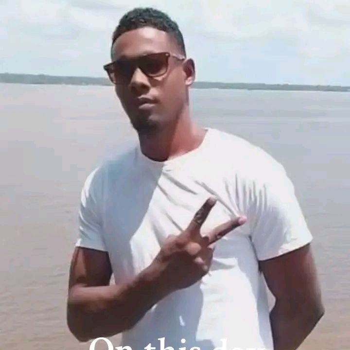 Profile Picture of Kenneth (@user92okennethali) on Tiktok