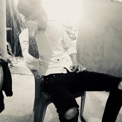 Profile Picture of Hứa Thành Nguyên (@HaThnhNguyn1) on Twitter