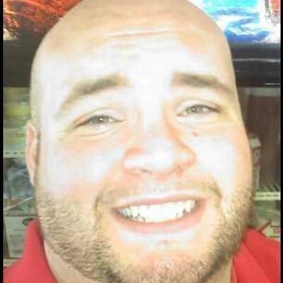 Profile Picture of Randall Harding (@rando_smash) on Twitter