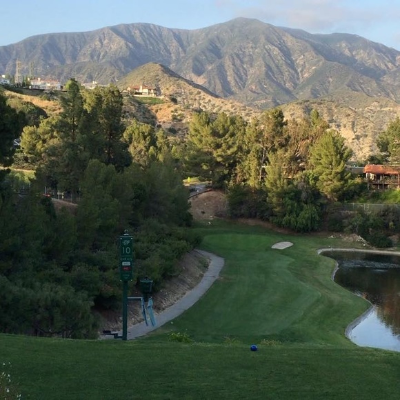 Profile Picture of Mina Wang (@minawang2010) on Poshmark