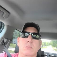 Profile Picture of markrodenburgh (@markrodenburgh) on Tiktok